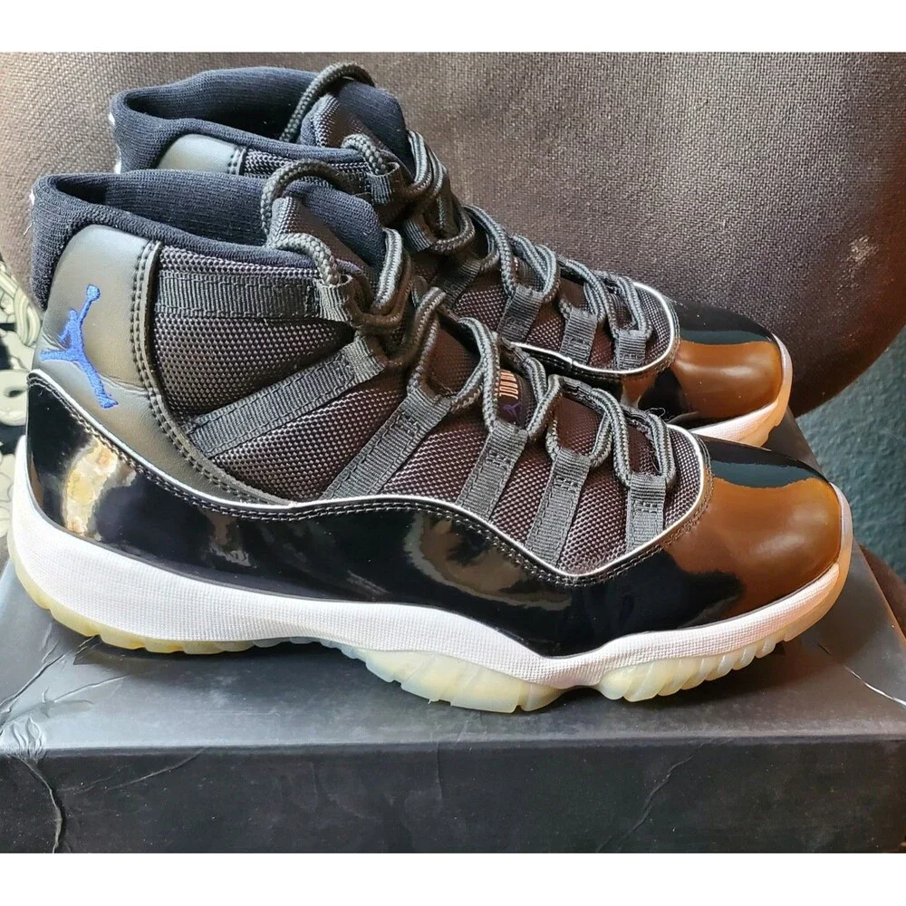 Air Jordan 11 Retro Space Jam. Size 10